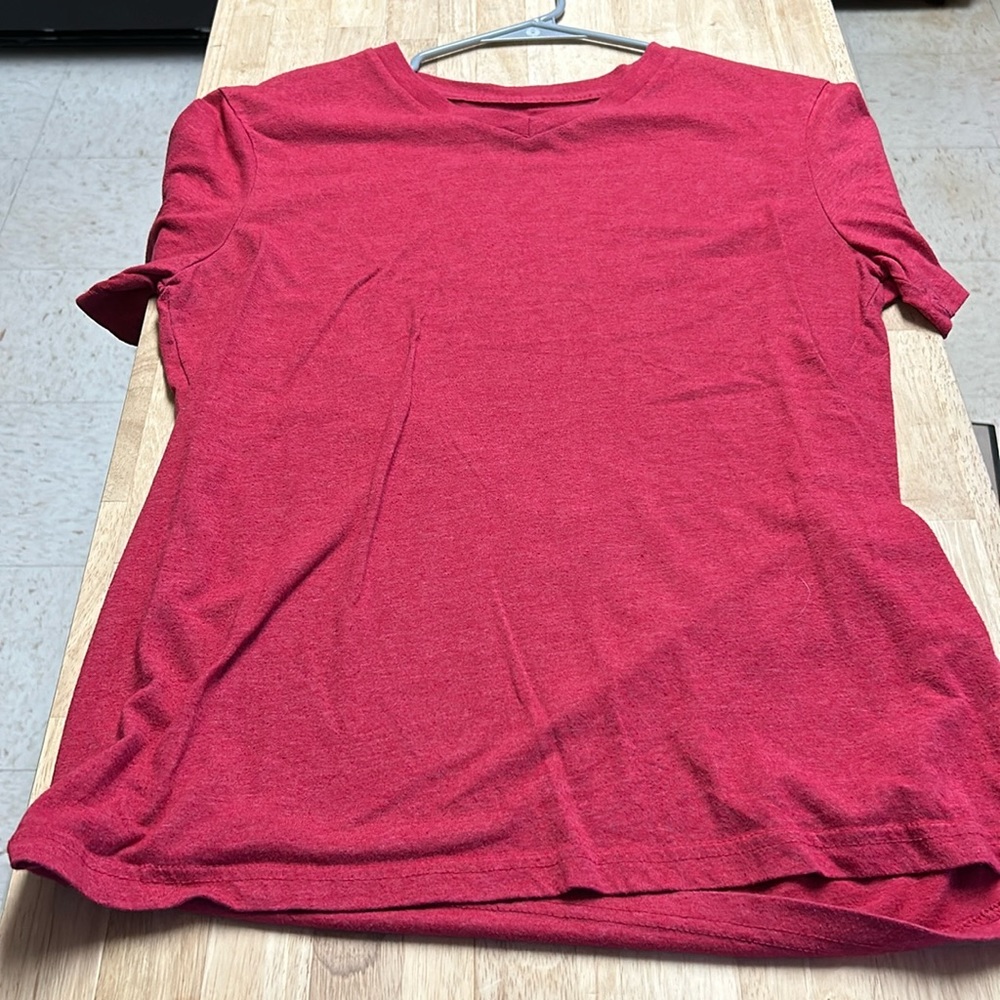 Red Tee